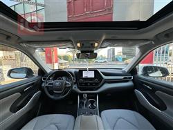 تۆیۆتا هایلاندەر